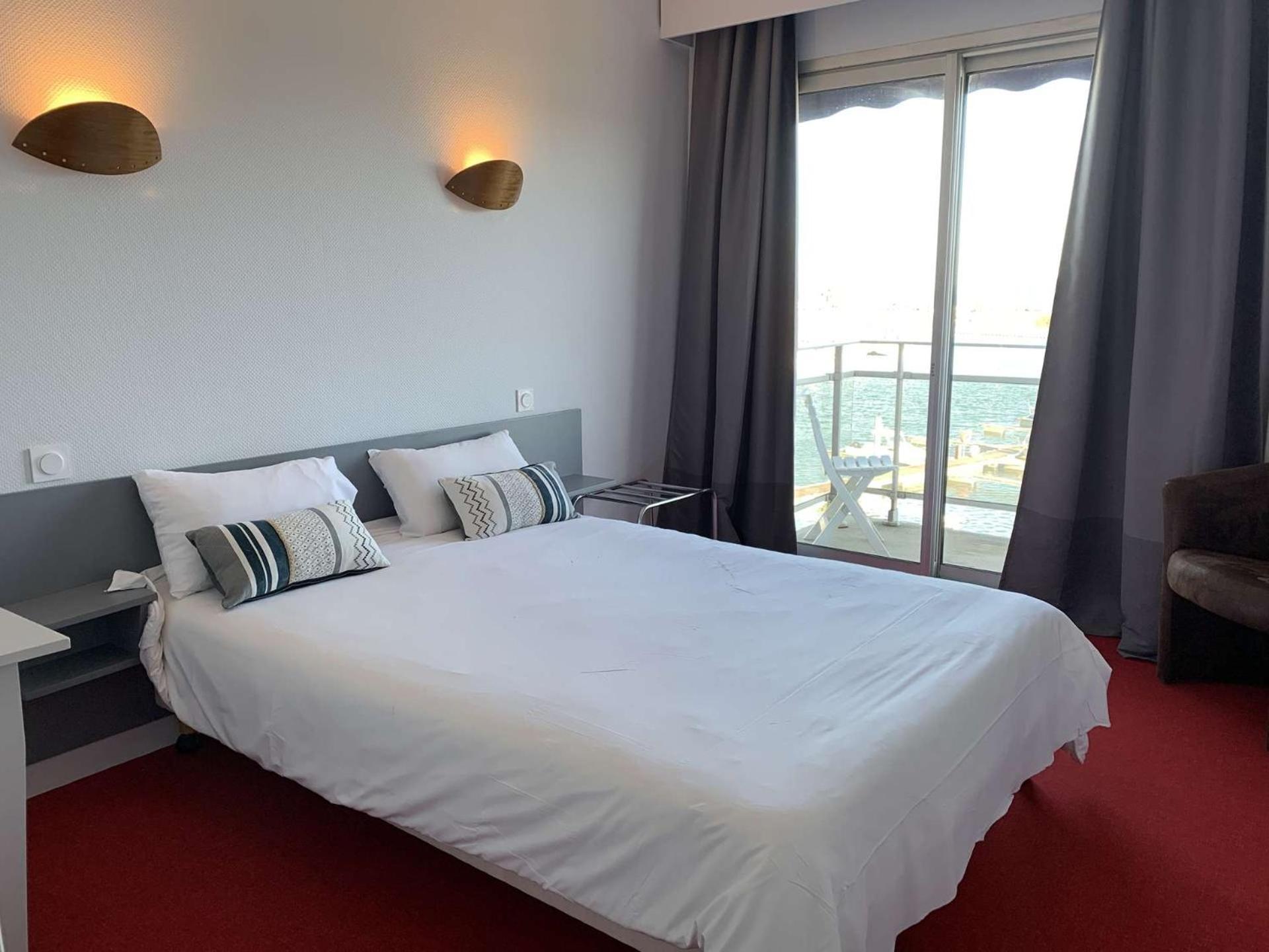 Appartement Superbe Tres Belle Vue Mer à - Ref 823 Perros-Guirec