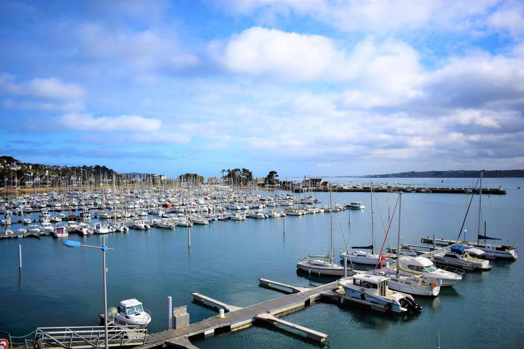 Apartment Superbe Tres Belle Vue Mer A - Ref 823 *